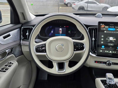 2026 Volvo XC90 Plug-In Hybrid Ultra