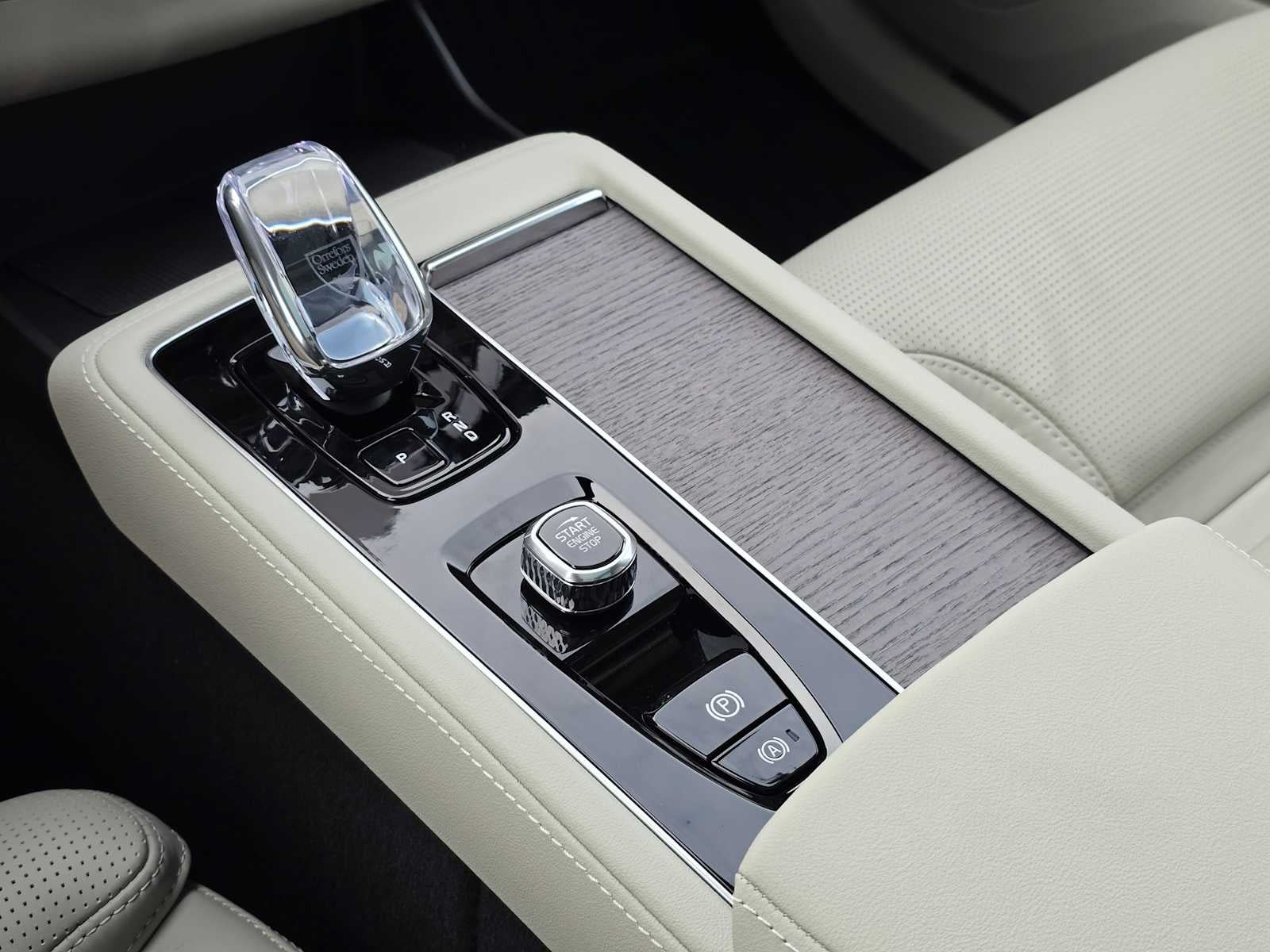 2026 Volvo XC90 Plug-In Hybrid Ultra