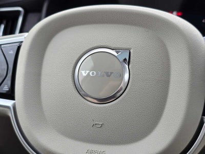 2026 Volvo XC90 Plug-In Hybrid Ultra