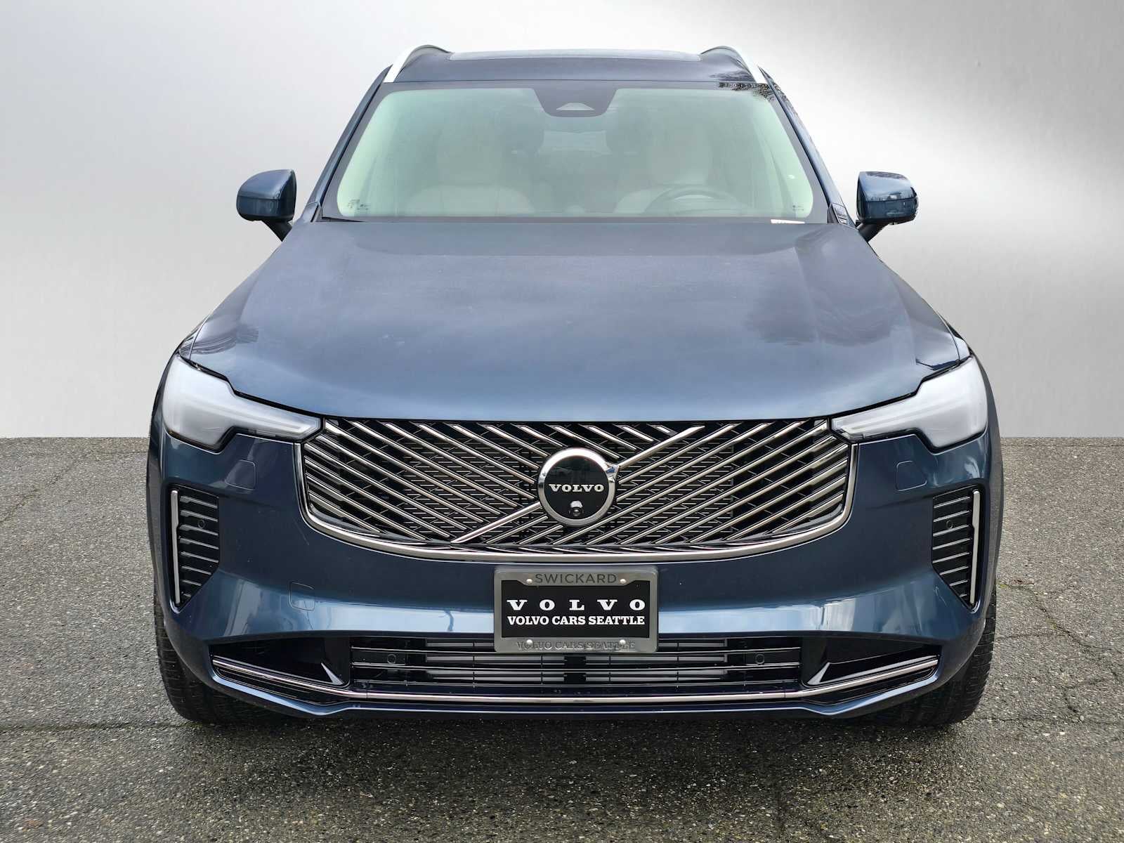 2026 Volvo XC90 Plug-In Hybrid Ultra