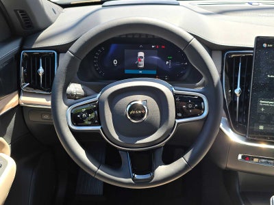 2026 Volvo XC90 Plug-In Hybrid Ultra Dark Theme