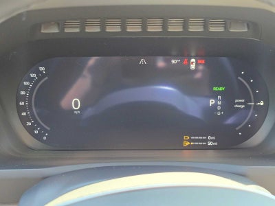 2026 Volvo XC90 Plug-In Hybrid Ultra Dark Theme