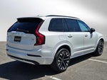 2026 Volvo XC90 Plug-In Hybrid Ultra Dark Theme