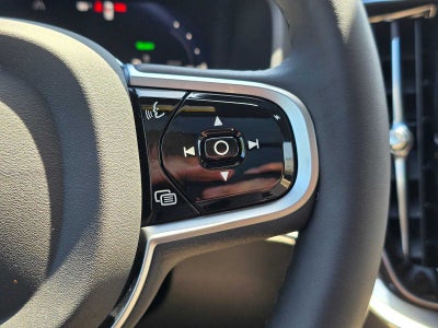 2026 Volvo XC90 Plug-In Hybrid Ultra Dark Theme