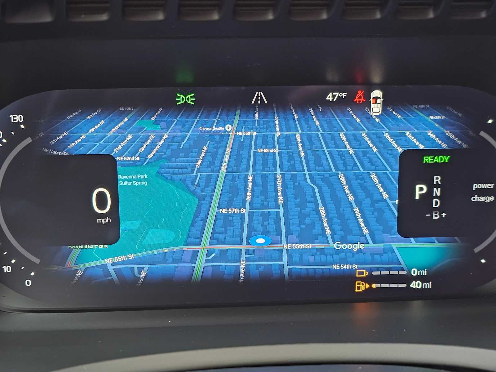 2026 Volvo XC90 Plug-In Hybrid Ultra Dark Theme