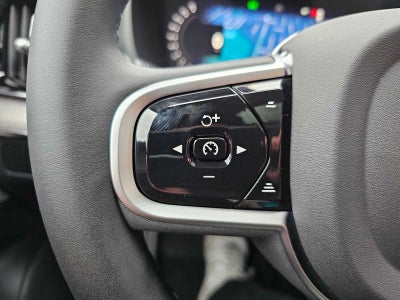 2026 Volvo XC90 Plug-In Hybrid Ultra Dark Theme