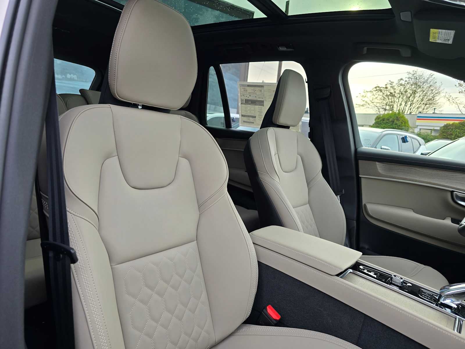 2026 Volvo XC90 Plug-In Hybrid Plus