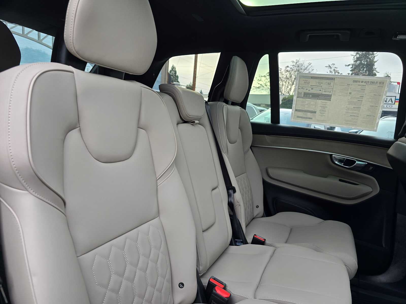 2026 Volvo XC90 Plug-In Hybrid Plus