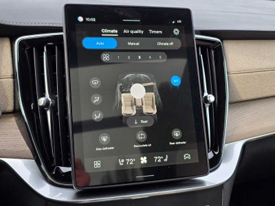 2026 Volvo XC90 Plug-In Hybrid Plus