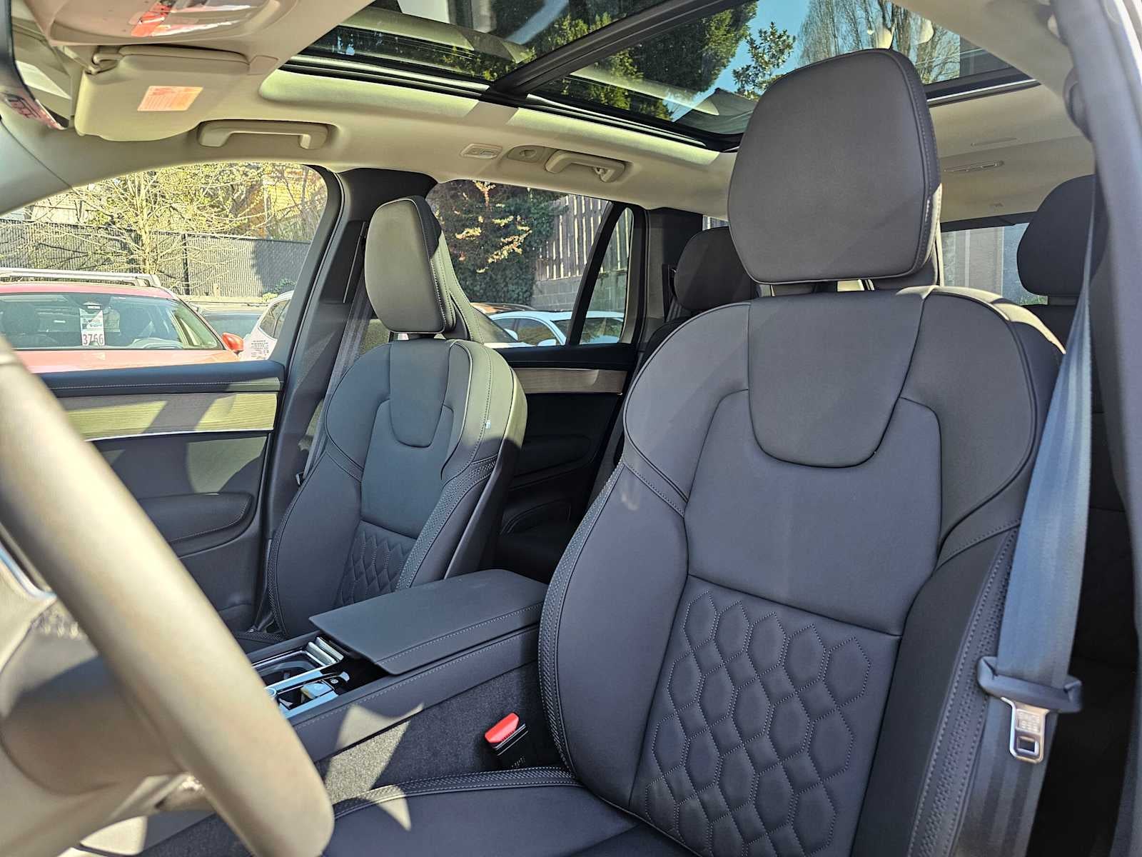 2026 Volvo XC90 Plug-In Hybrid Plus