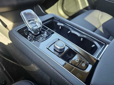 2026 Volvo XC90 Plug-In Hybrid Plus
