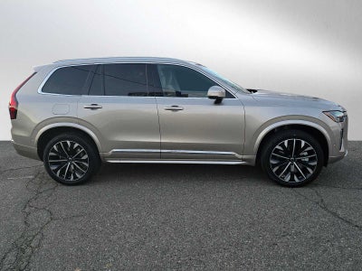 2026 Volvo XC90 Plug-In Hybrid Plus