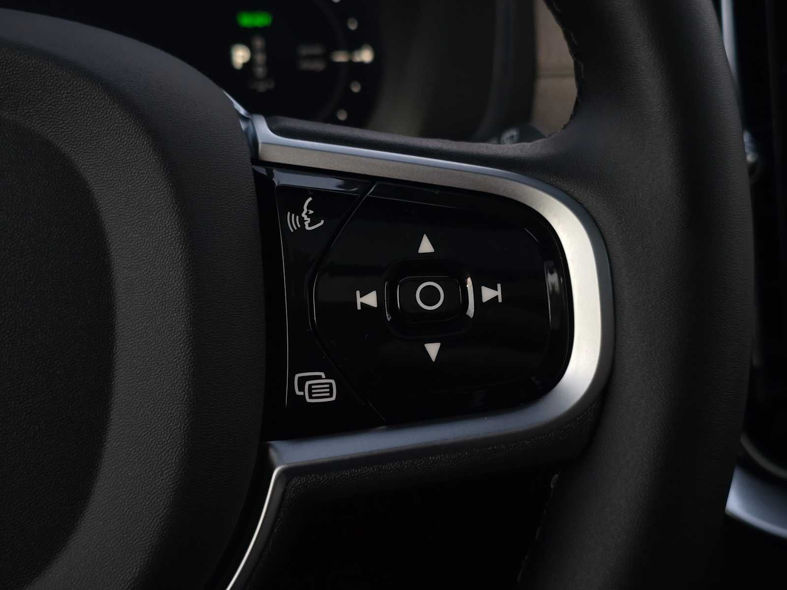 2026 Volvo XC90 Plug-In Hybrid Plus
