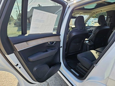 2026 Volvo XC90 Plug-In Hybrid Plus