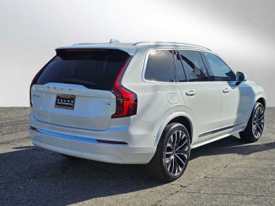2026 Volvo XC90 Plug-In Hybrid Plus