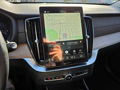 2026 Volvo XC90 Plug-In Hybrid Plus