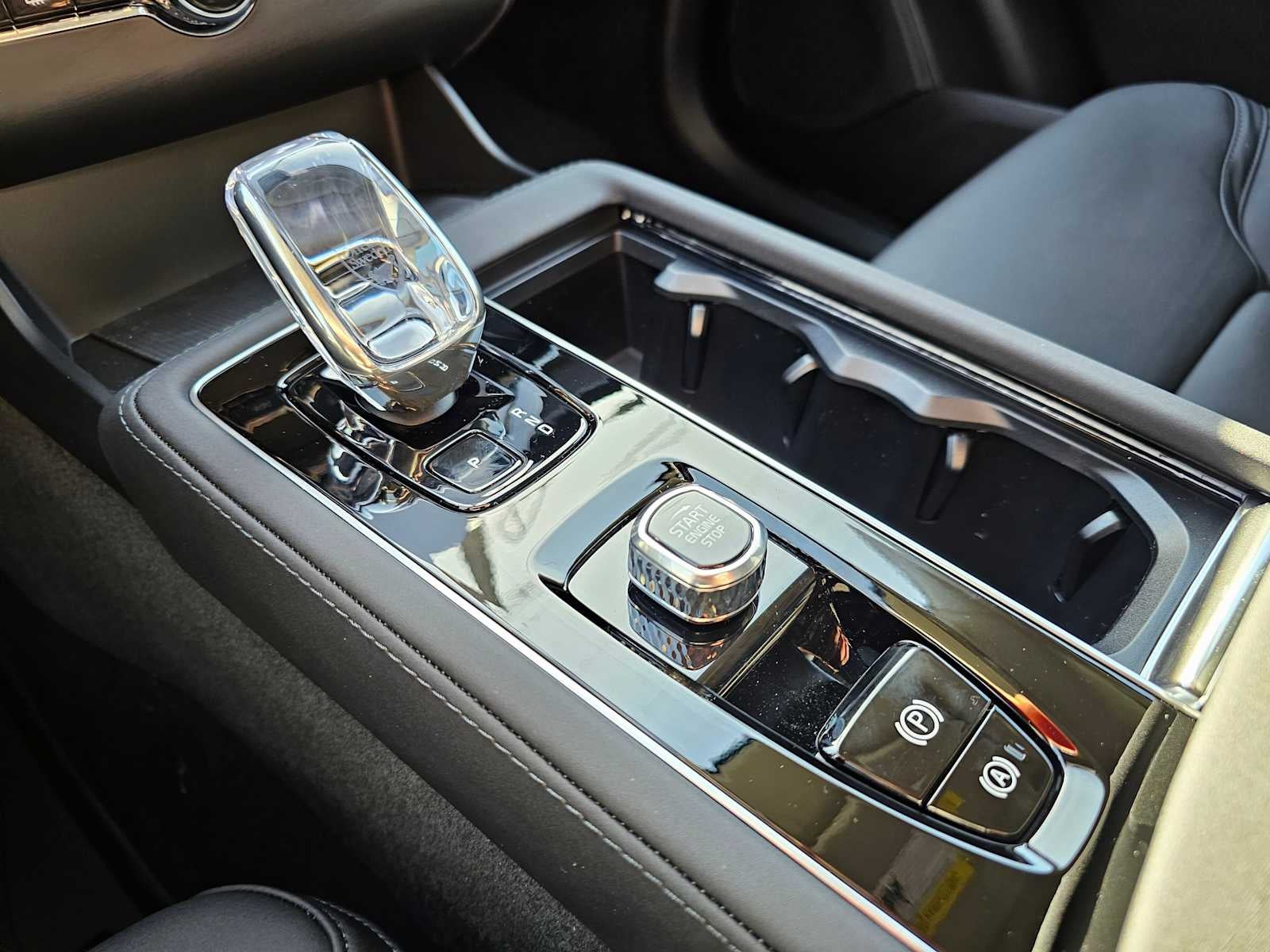 2026 Volvo XC90 Plug-In Hybrid Plus