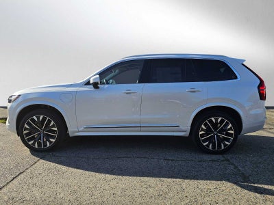 2026 Volvo XC90 Plug-In Hybrid Plus
