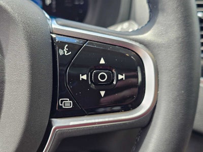 2025 Volvo XC90 Plug-In Hybrid Plus