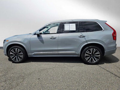 2025 Volvo XC90 Plug-In Hybrid Plus