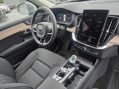 2026 Volvo XC90 Plug-In Hybrid Plus
