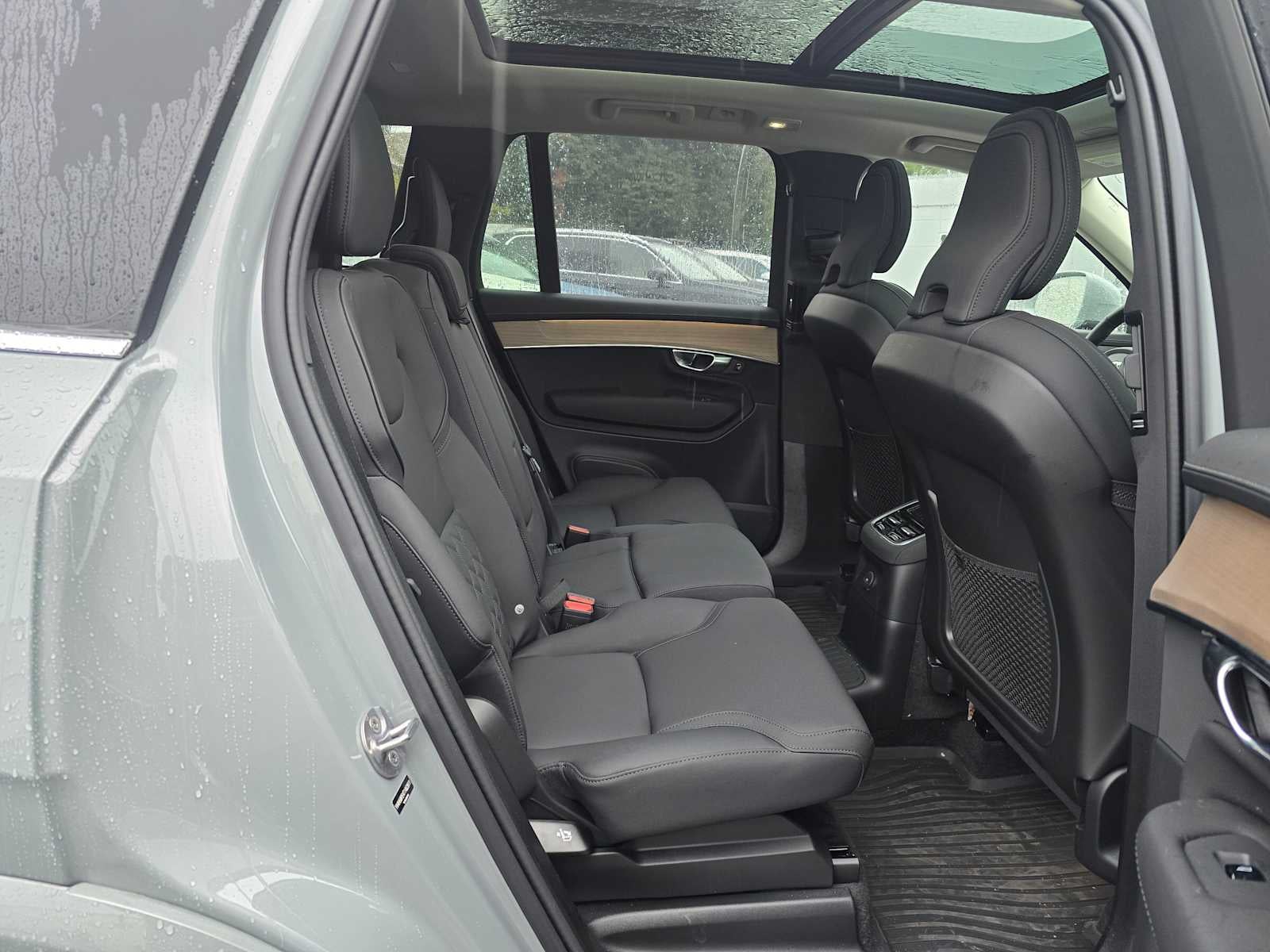 2026 Volvo XC90 Plug-In Hybrid Plus