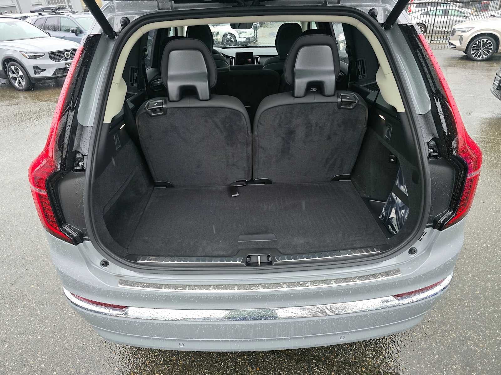 2026 Volvo XC90 Plug-In Hybrid Plus