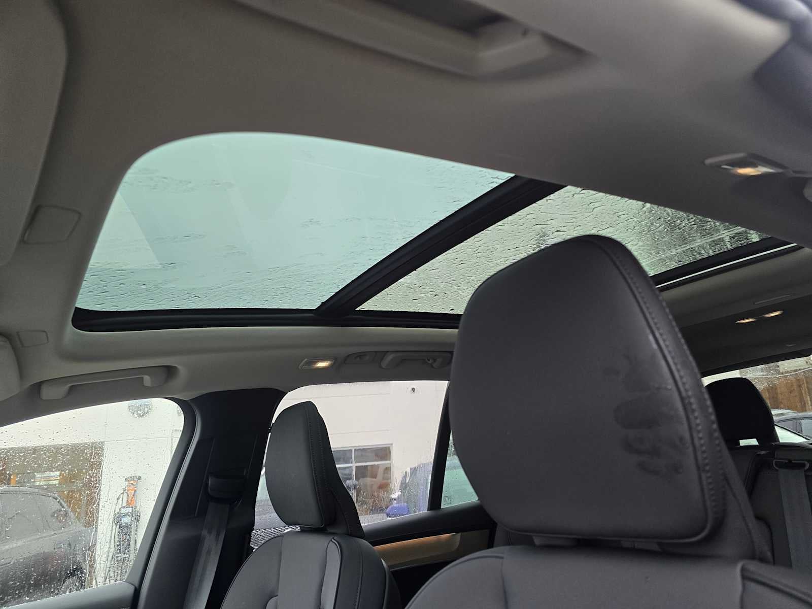 2026 Volvo XC90 Plug-In Hybrid Plus