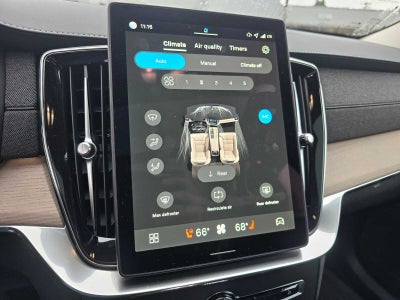 2026 Volvo XC90 Plug-In Hybrid Plus