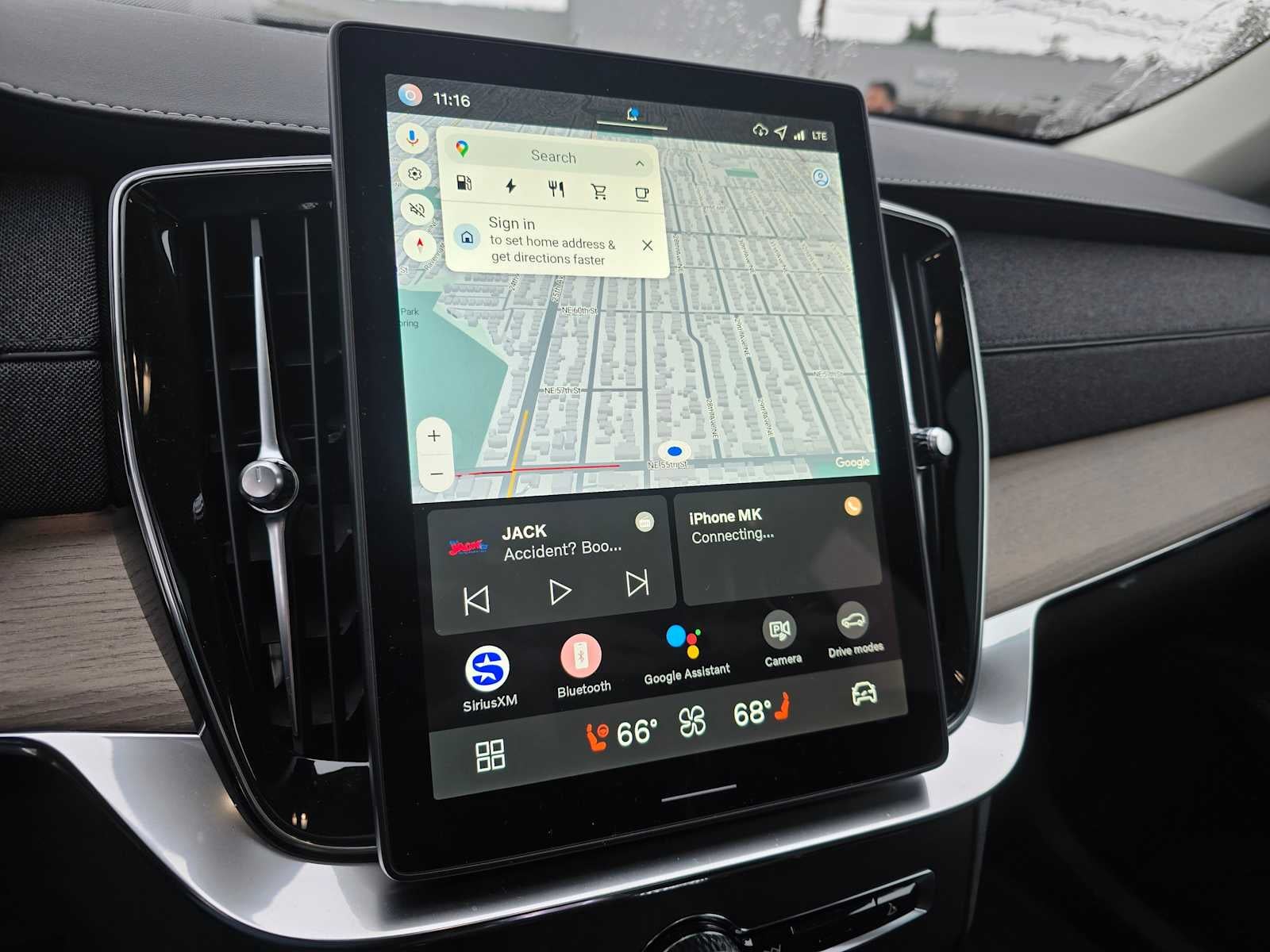 2026 Volvo XC90 Plug-In Hybrid Plus