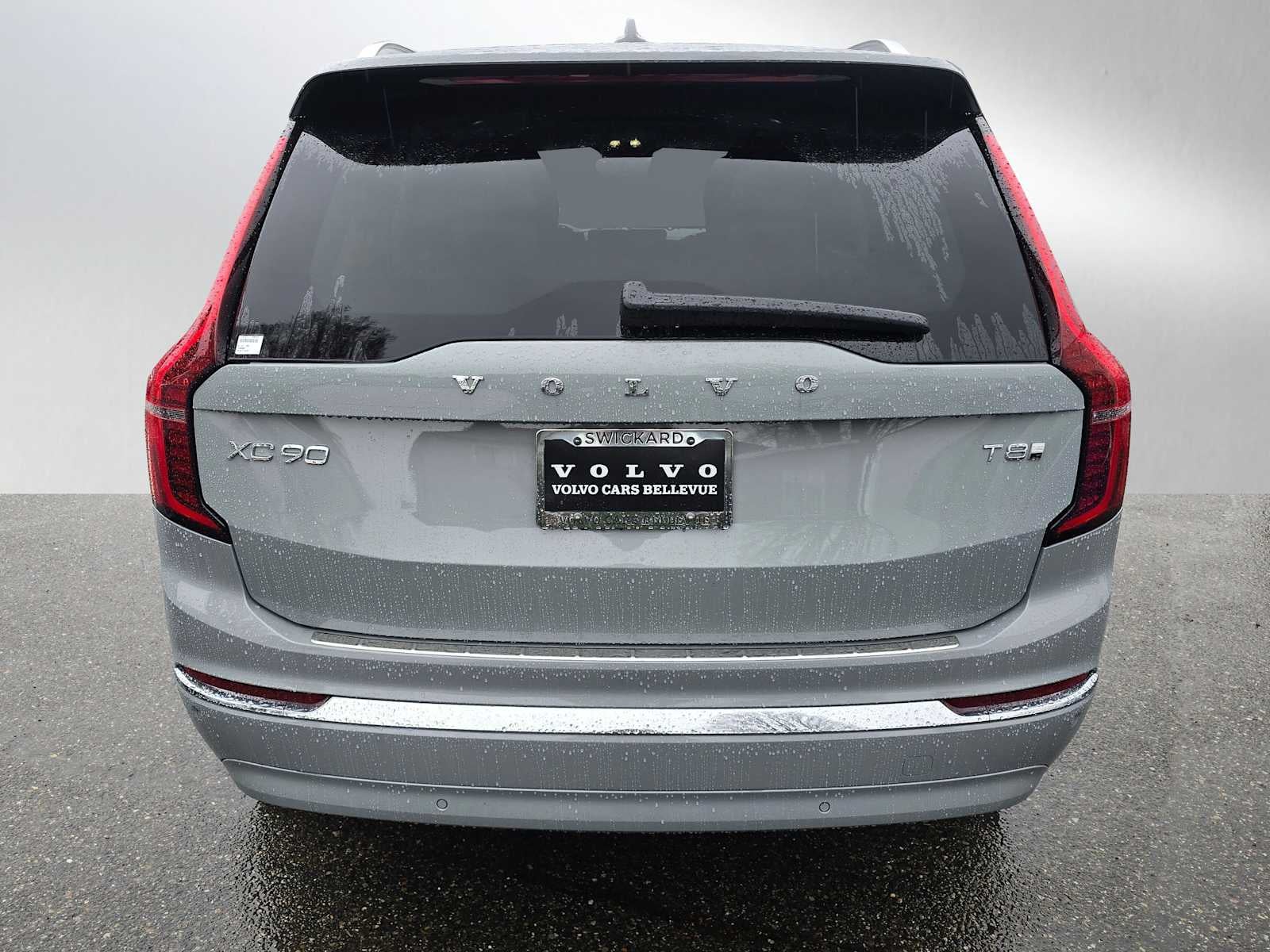 2026 Volvo XC90 Plug-In Hybrid Plus