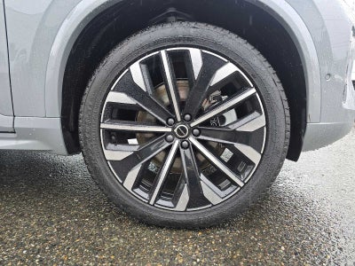 2026 Volvo XC90 Plug-In Hybrid Plus