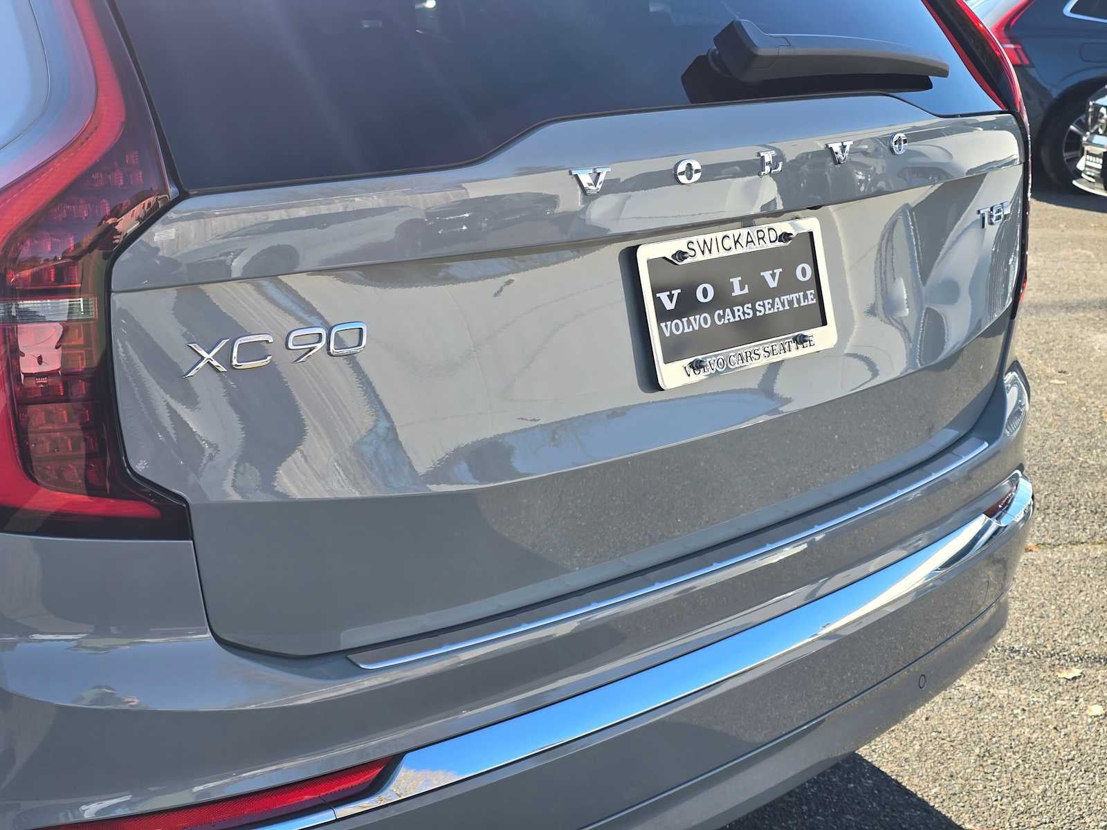 2026 Volvo XC90 Plug-In Hybrid Plus