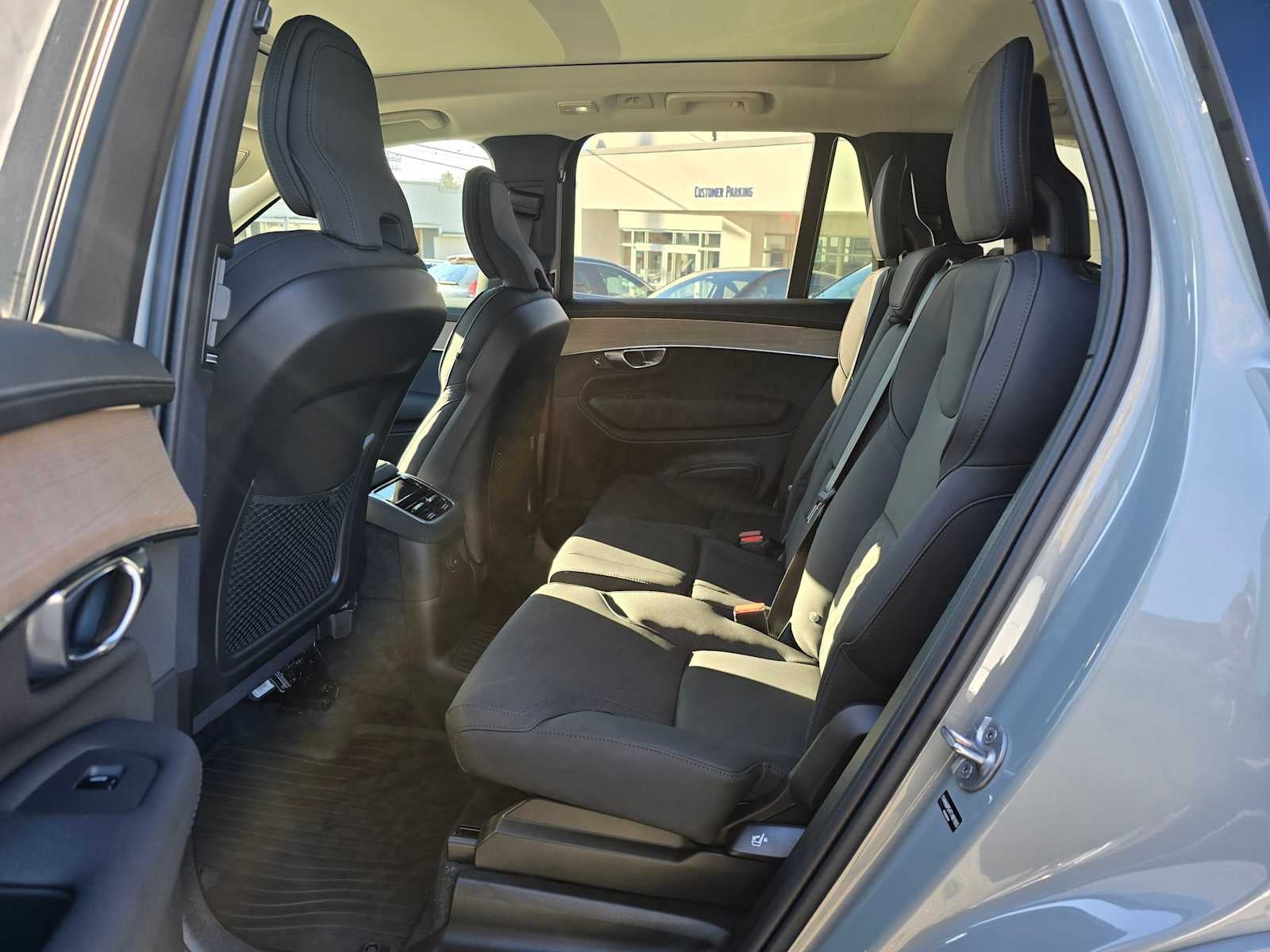 2026 Volvo XC90 Plug-In Hybrid Plus