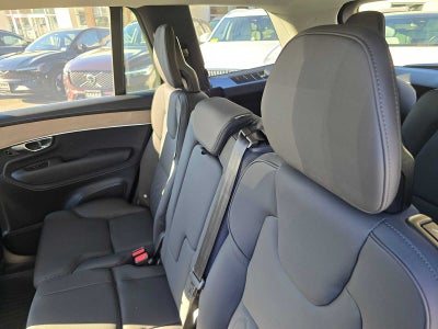 2026 Volvo XC90 Plug-In Hybrid Plus