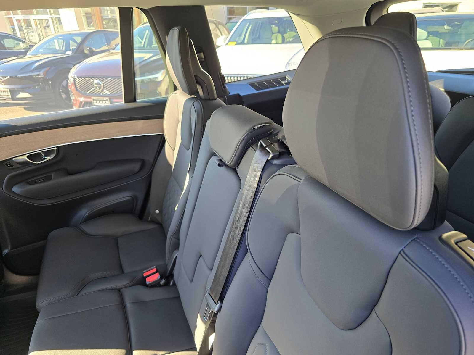 2026 Volvo XC90 Plug-In Hybrid Plus