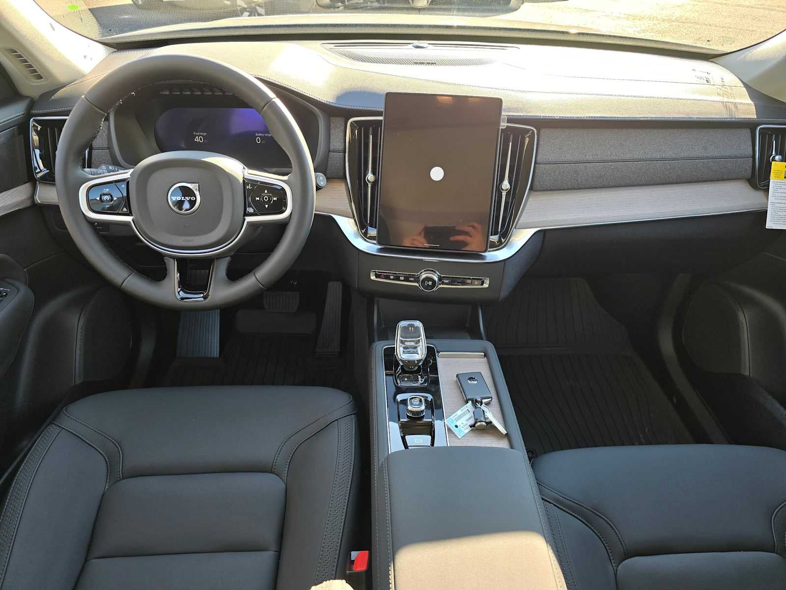 2026 Volvo XC90 Plug-In Hybrid Plus