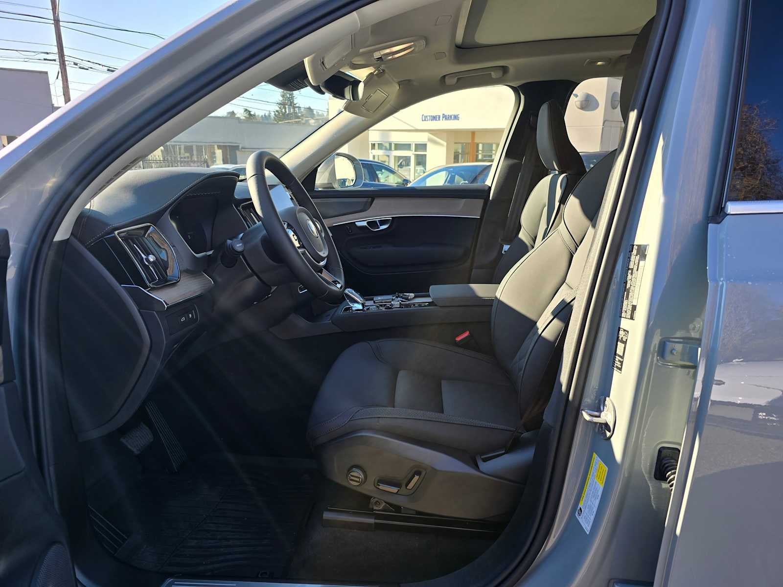 2026 Volvo XC90 Plug-In Hybrid Plus