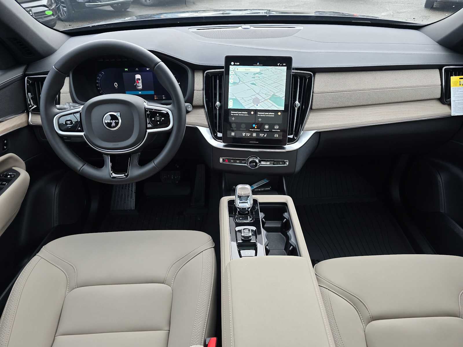 2026 Volvo XC90 Plug-In Hybrid Plus