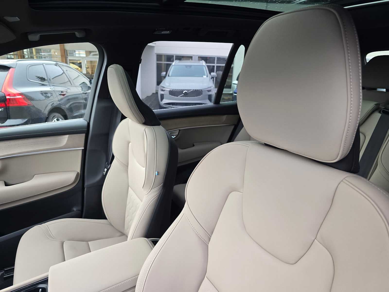 2026 Volvo XC90 Plug-In Hybrid Plus