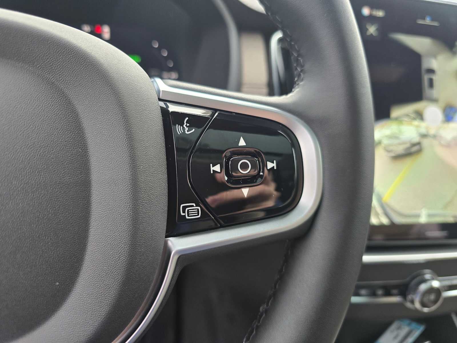 2026 Volvo XC90 Plug-In Hybrid Plus