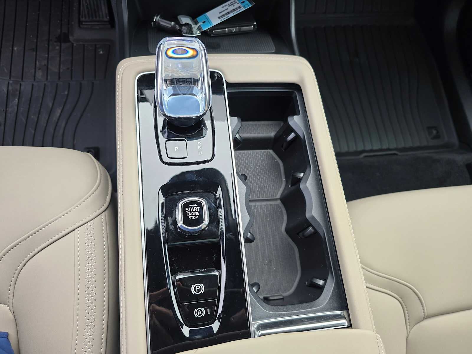 2026 Volvo XC90 Plug-In Hybrid Plus