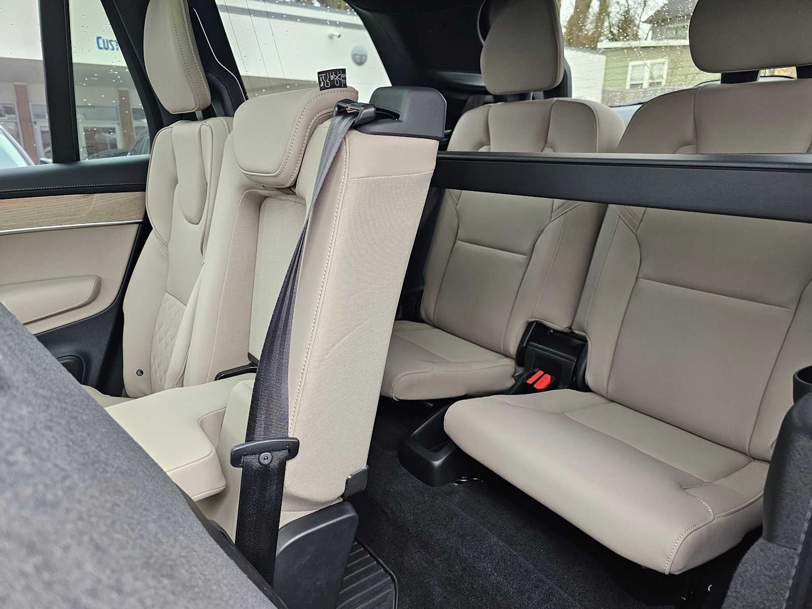 2026 Volvo XC90 Plug-In Hybrid Plus