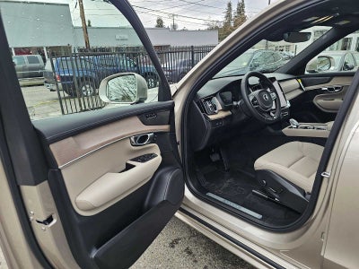 2026 Volvo XC90 Plug-In Hybrid Plus