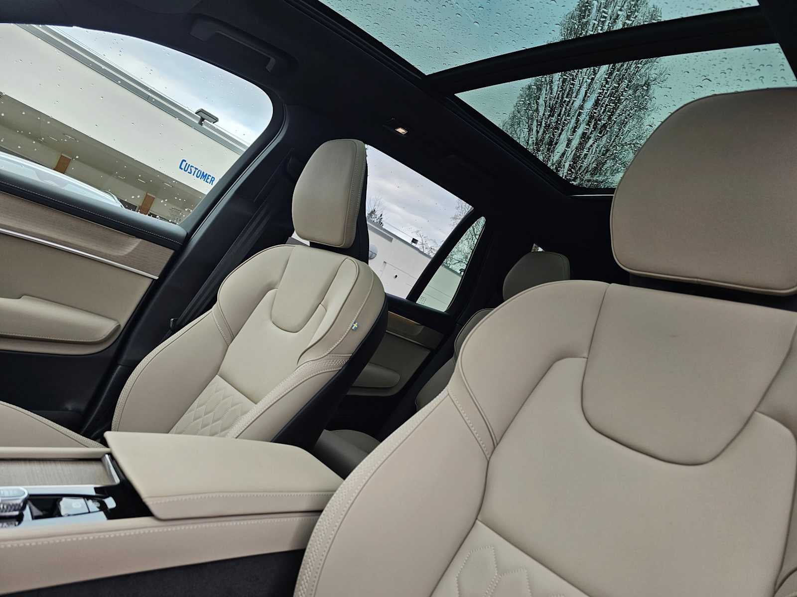 2026 Volvo XC90 Plug-In Hybrid Plus