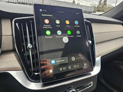 2026 Volvo XC90 Plug-In Hybrid Plus