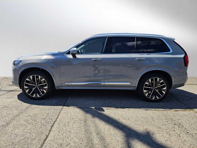2026 Volvo XC90 Plug-In Hybrid Plus