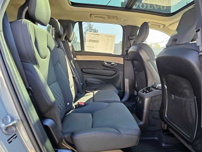 2026 Volvo XC90 Plug-In Hybrid Plus