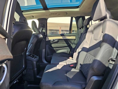2026 Volvo XC90 Plug-In Hybrid Plus