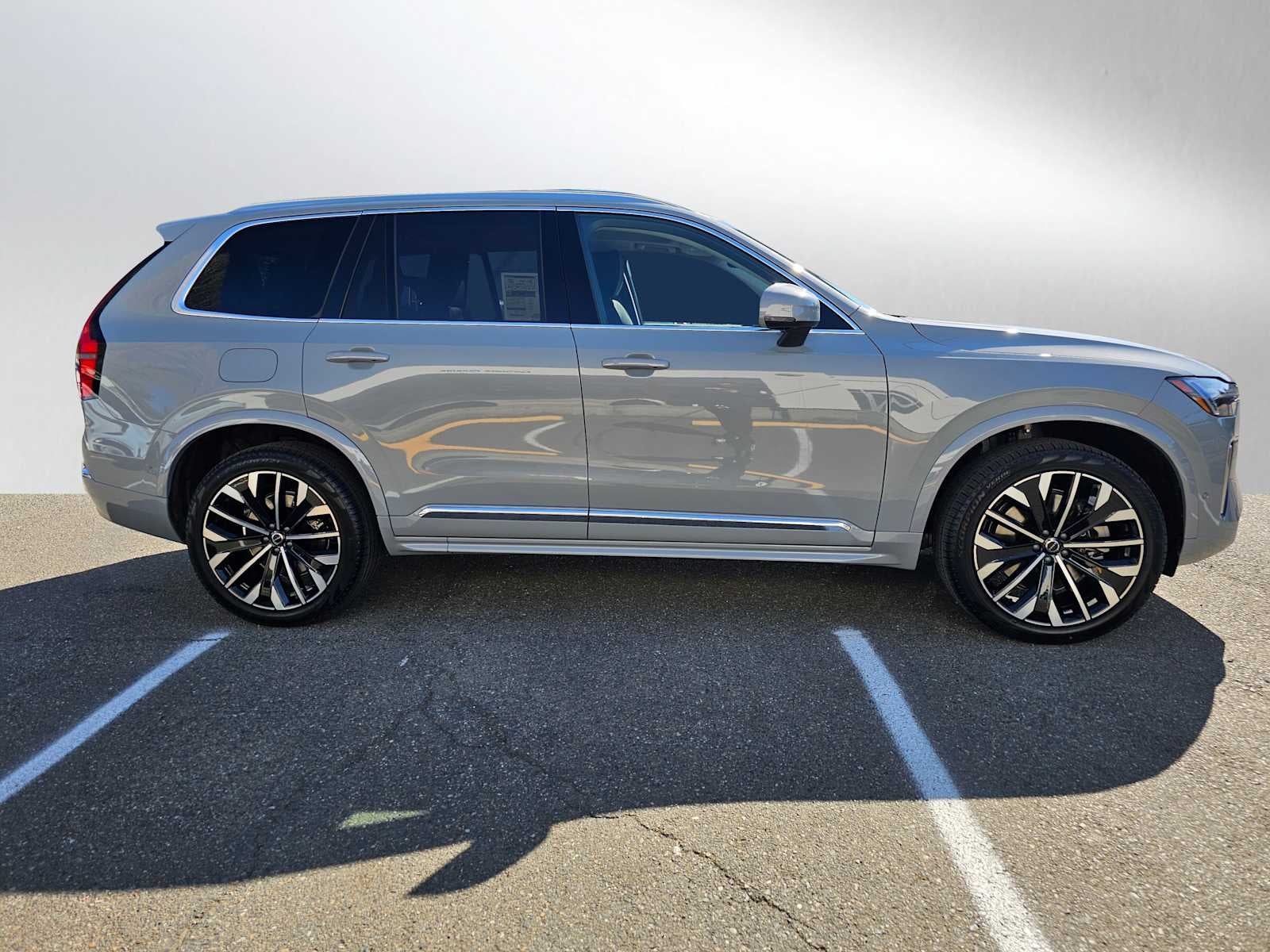 2026 Volvo XC90 Plug-In Hybrid Plus